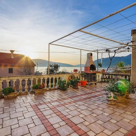 Villa Lastva Apartments Tivat Exterior photo