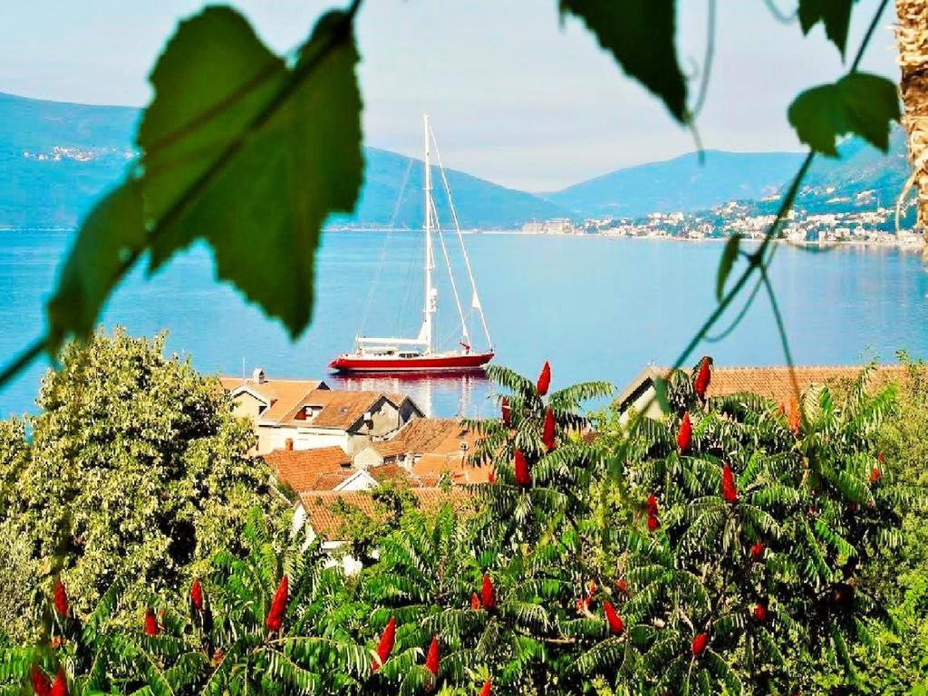 Villa Lastva Apartments Tivat Exterior photo