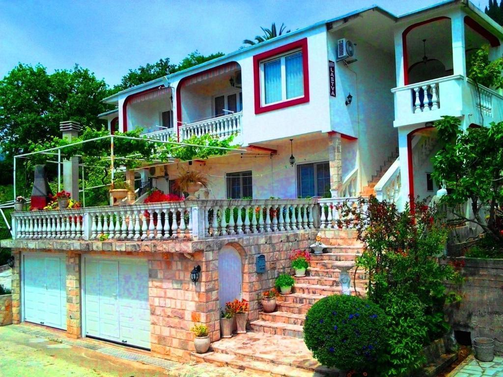 Villa Lastva Apartments Tivat Exterior photo