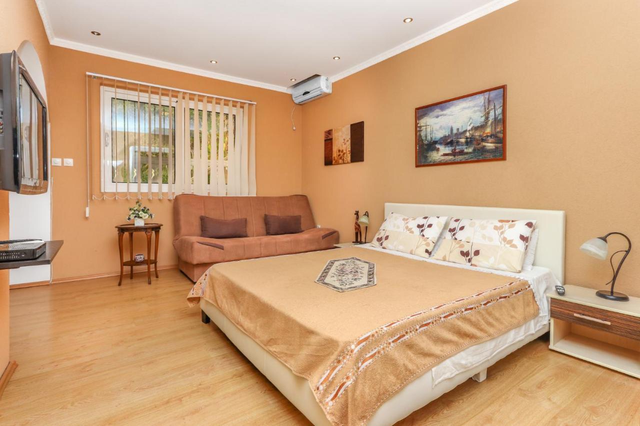 Villa Lastva Apartments Tivat Exterior photo