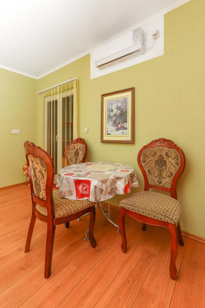 Villa Lastva Apartments Tivat Exterior photo